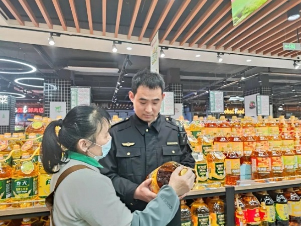 守護(hù)舌尖安全 保障放心消費(fèi)——肥城市汶陽(yáng)市場(chǎng)監(jiān)管所扎實(shí)開(kāi)展食品安全專項(xiàng)檢查